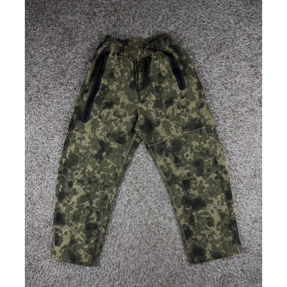 Nike Tech Pants Dri-FIT Woven Camo Size Small Loose Fit Olive Green HV0972-210